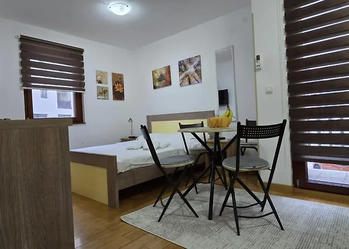 Zlatiborski Konaci K14 A10 ズラティボール